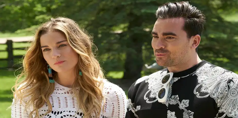 Schitt's Creek S4 E5 - RIP Moira Rose