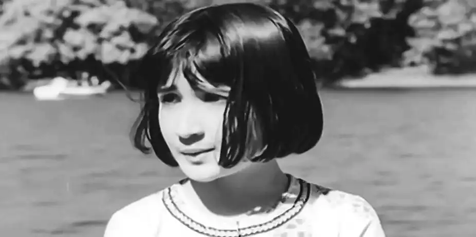 Duniya Mein Aisa Kahan Sabka Naseeb Hai (Part 1)
