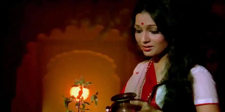 Main Tulsi Tere Aangan Ki - Part 1