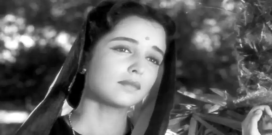 Sun Mere Laal Yun Na Ho Behaal