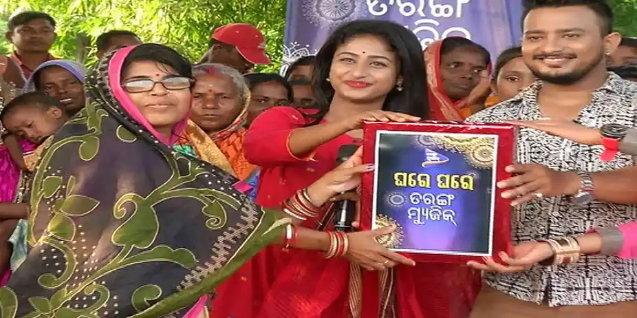 Ghare GhareTarang Music S1 E01 - Tina & Sapna at Purusottampur | Ep 1/2