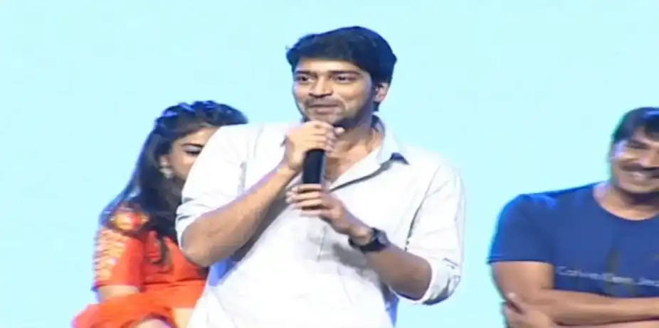 Allari trolls Chaitanya