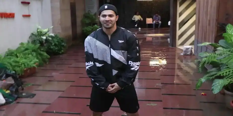 Varun Spotted At Gym