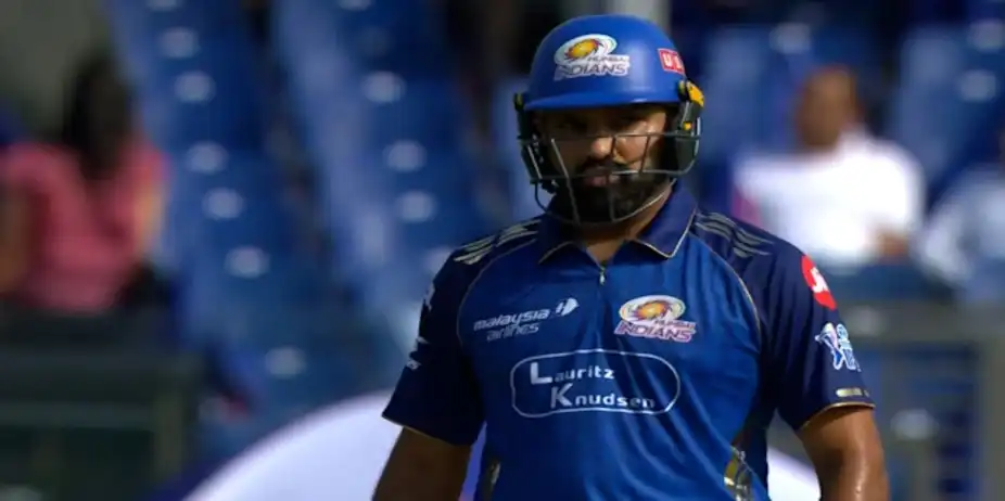 41/2! MI Powerplay Against DC