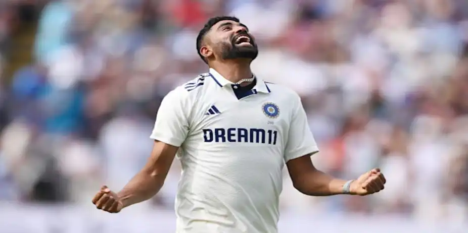 Siraj’s One-handed Stunner