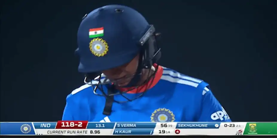 Harmanpreet Punishes!