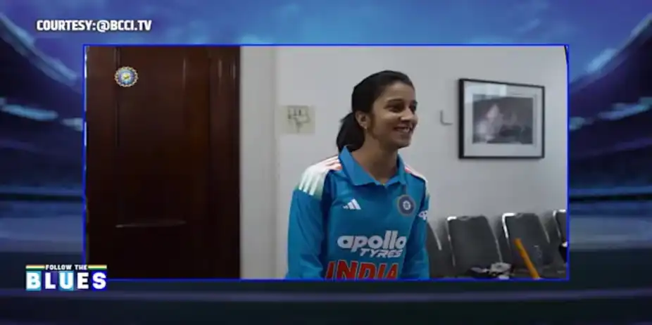 IND W Strike Poses Ahead of AUS W Clash