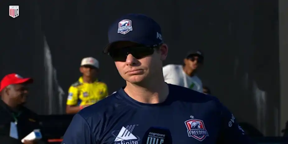 Asif, Edwards Are Back in: Smith