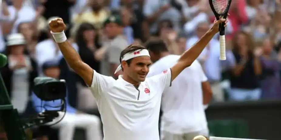 2019: Federer Outguns Nadal in SF