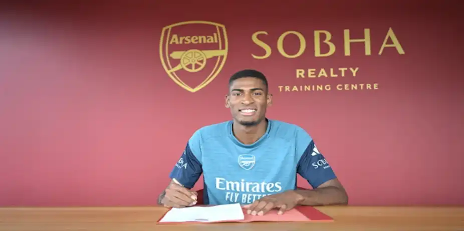 Arsenal are a Massive Club: Mosquera