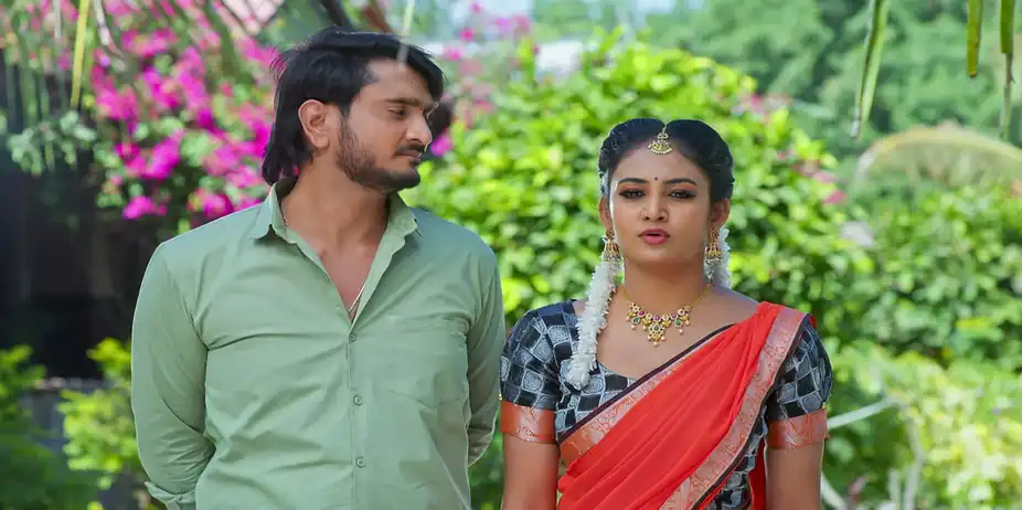 Maguva O Maguva S1 E579 - Chamundi Provokes Sindhura