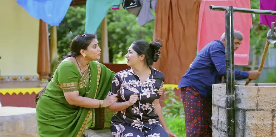 Maryadhe Ramanna S1 E112 - Aishwarya Faces Nagaveni's Cruelty