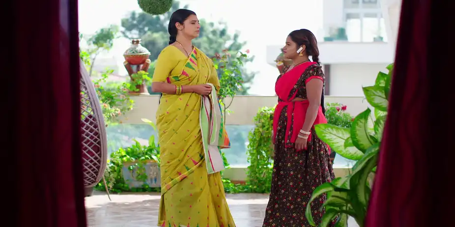 Intinti Gruhalakshmi S1 E526 - Vasantha in a Fix
