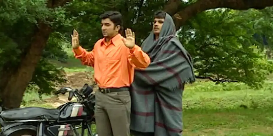 Tulasi S1 E430 - Divakar Returns with a Deadly Plan