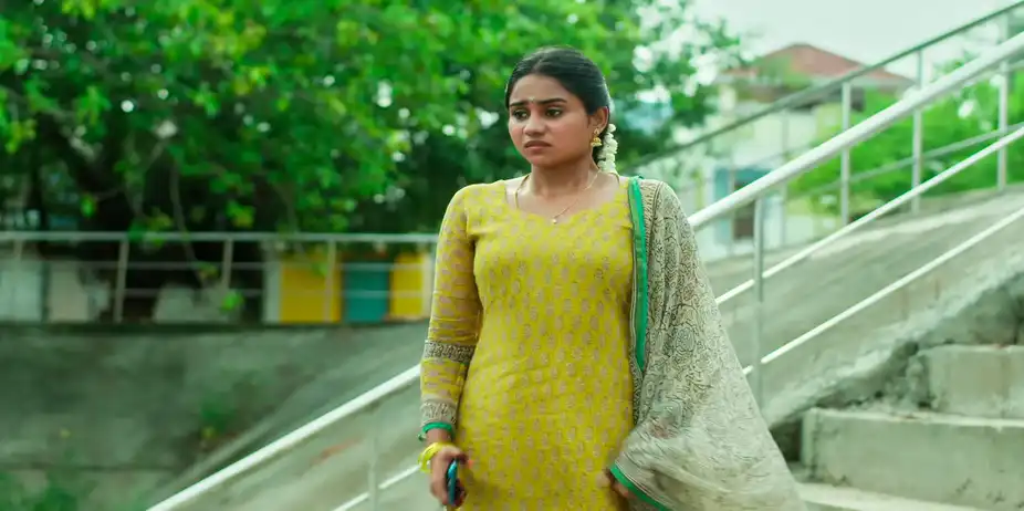 Kadhal Kadhal Kadhal S1 E52 - Kasthuri Worries for Karthik