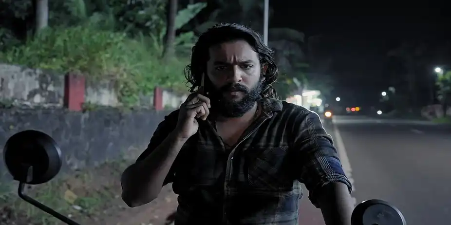 Mazha Thorum Munpe S1 E410 - Hari Under Close Watch