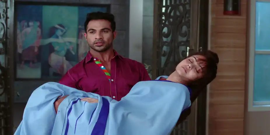 Tumi Chherona Haat Pothe S1 E344 - Joy Saves Moni