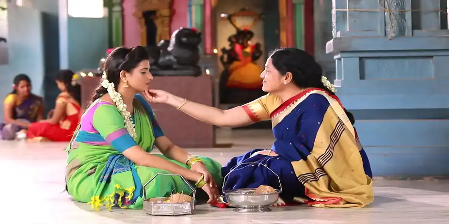 Naam Iruvar Namaku Iruvar S1 E439 - Gowri Shares Her Story