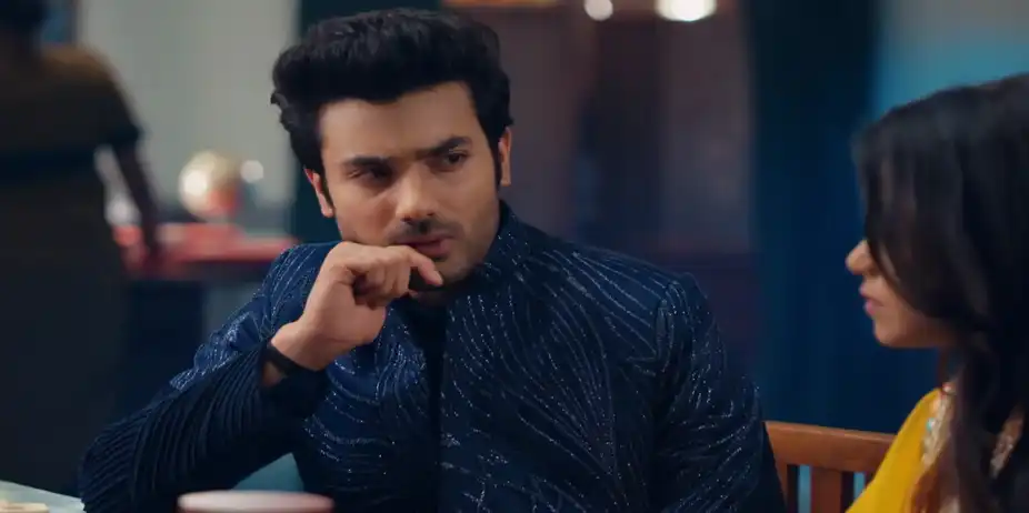 Parineetii S1 E360 - Rajeev conceals his suspicion