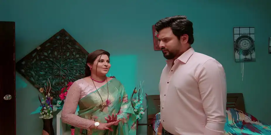 Nuvvu Nenu Prema S1 E198 - Murali in a Tight Spot