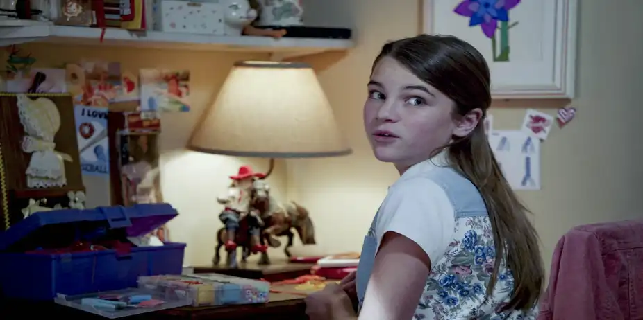 Young Sheldon S4 E11 - A Pager, a Club and a Cranky Bag of Wrinkles