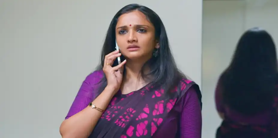 Pavithram 2 S2 E49 - Sreekanth Struggles to Reach Veda