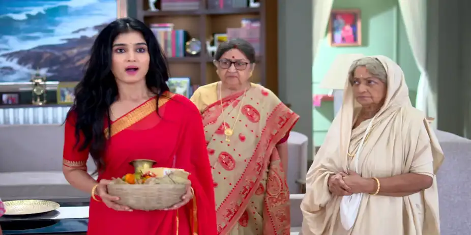 Sudhu Tomari Jonyo S1 E82 - Titli Drops the Bombshell