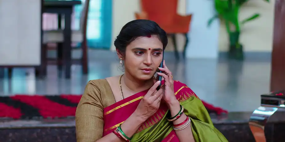 Intinti Gruhalakshmi S1 E640 - Tulasi Under Pressure