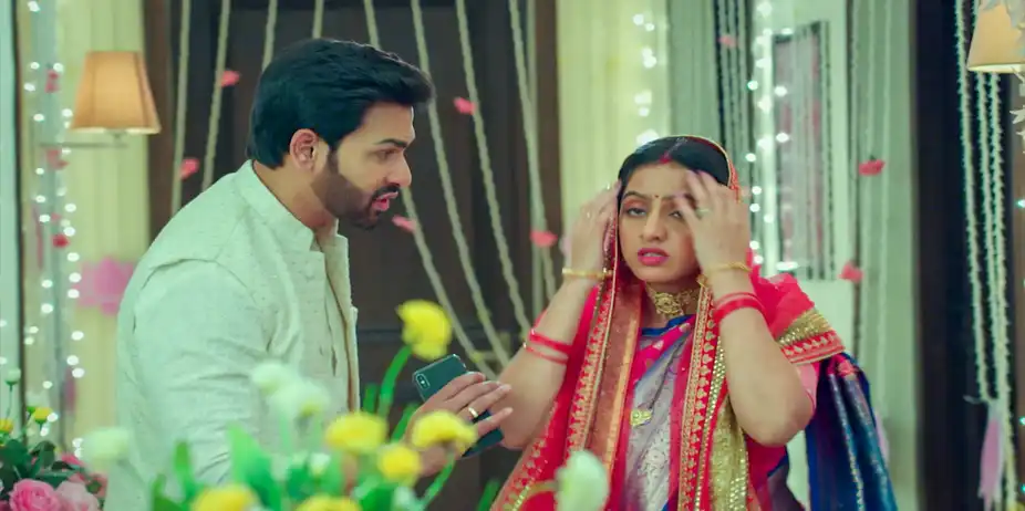 Oru Kochu Swapnam S1 E28 - Pavithra Faces Adit's Anger