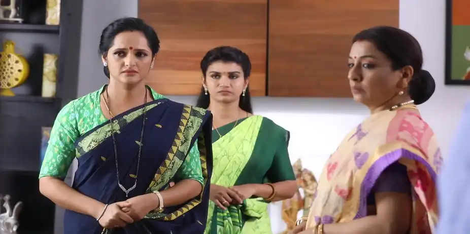 Kaatrukkenna Veli S1 E357 - Sarada Gets Insulted