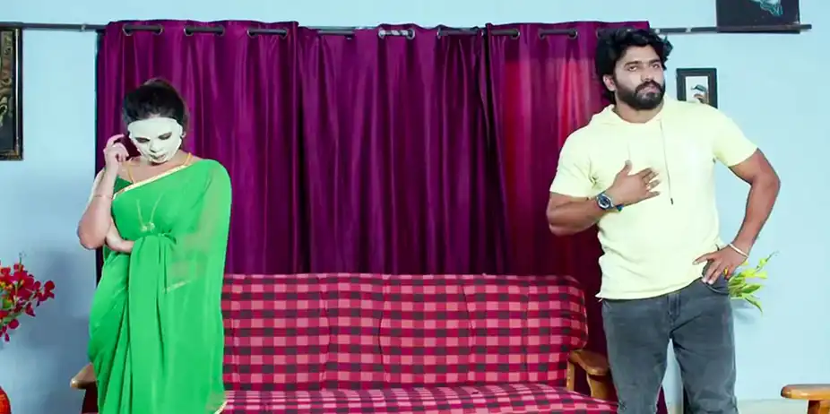 Kumkuma Puvvu S8 E1957 - Asha Misleads Yugendhar