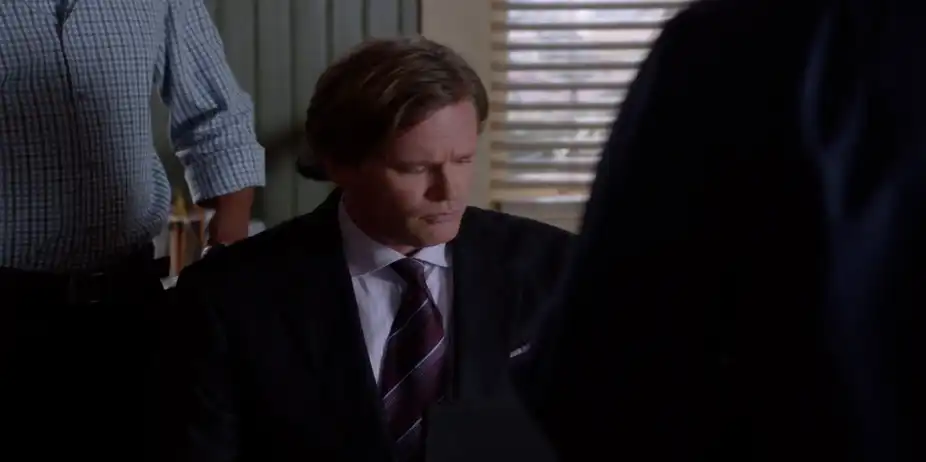 Psych S6 E10 - Indiana Shawn And The Temple Of The Kinda Crappy, Rusty Old Dagger