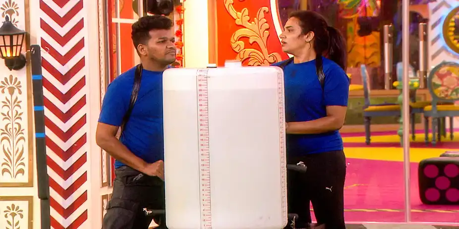 Bigg Boss S8 E59 - Day 58: The Mega Clan