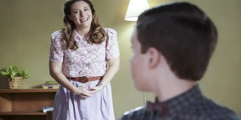 Young Sheldon S5 E13 - A Lot of Band-Aids and the Cooper Surrender