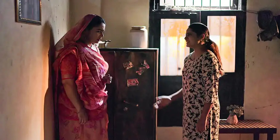 Kattathe Kilikoodu S1 E262 - Nidhi Catches Sheela Red-Handed