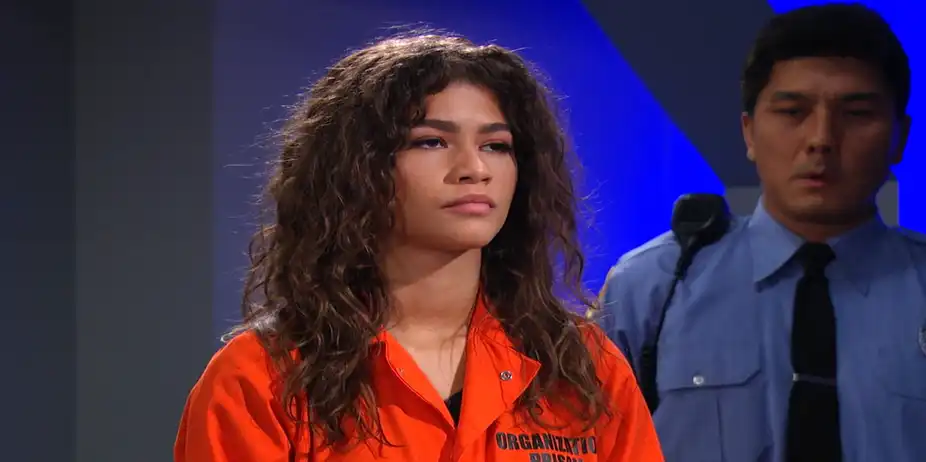 Disney K.C. Undercover S3 E19 - Cassandra Undercover