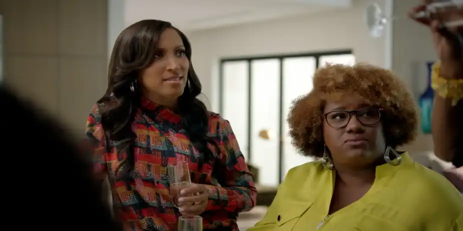 A Black Lady Sketch Show S1 E2 - Your Boss Knows You Don't Have Eyebrows