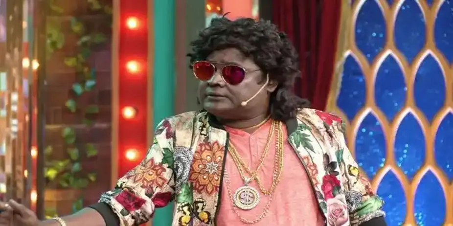 Superfast Comedy Express S1 E12 - The pre-wedding song!