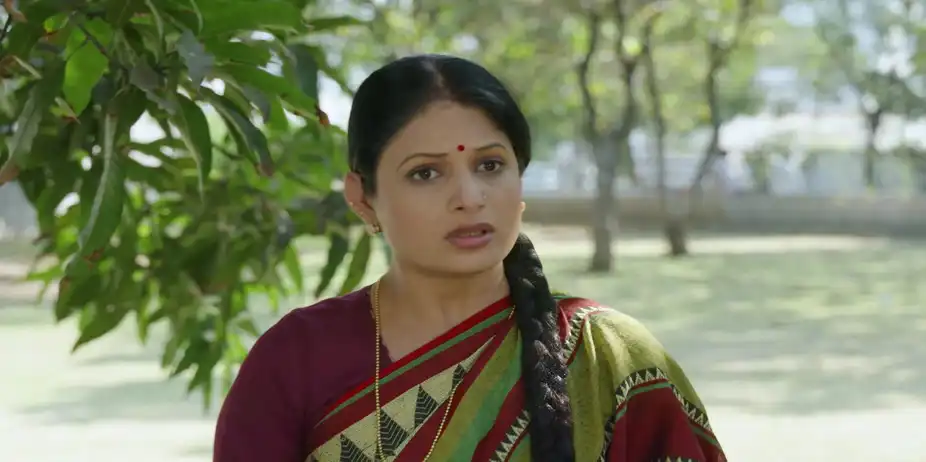 Watch Rangai Jaane Rang Ma S1 E768 - Meeta Plots Against Radha on ...