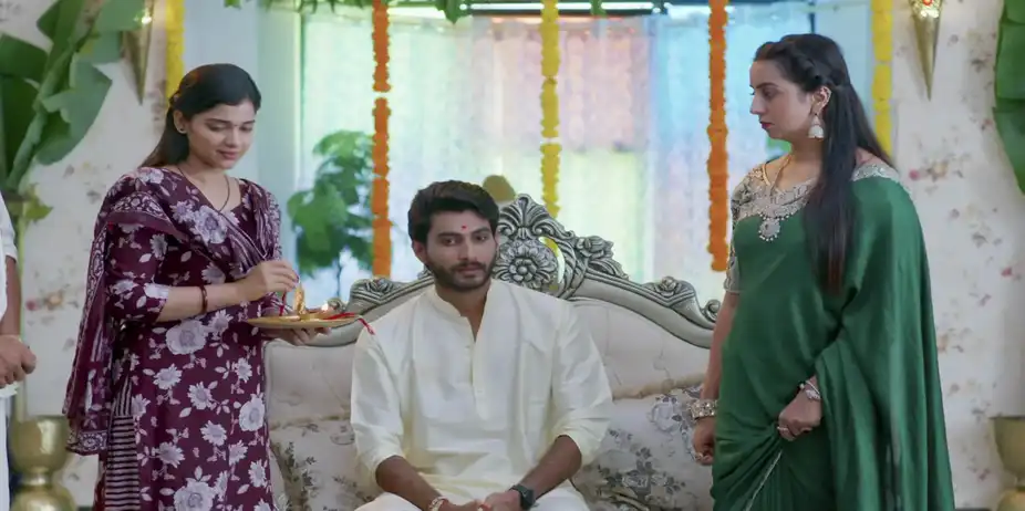 Ye Devi Varamo Neevu S1 E66 - Will Anjali Tie a Rakhi to Rohit?