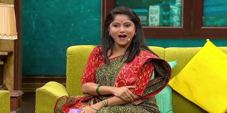 Comedy Beemedy S1 E51 - Ambika's Social Media Post