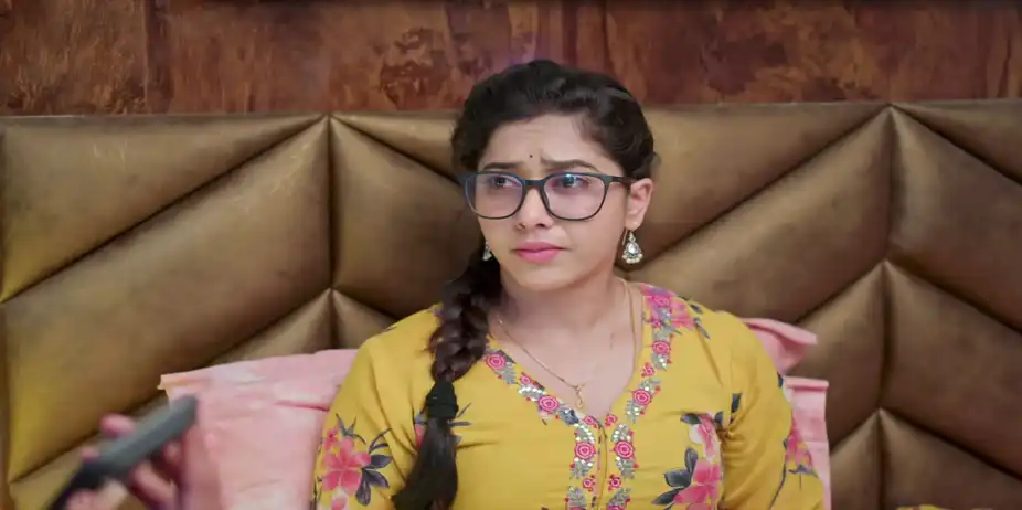 Nee Iralu Jotheyalli S1 E417 - Radha Finds Strength in Krishna