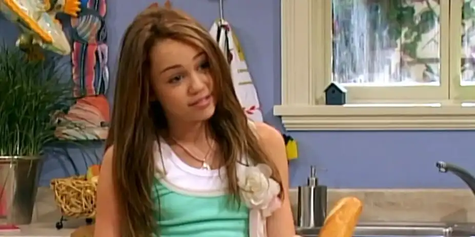 Hannah Montana S1 E1 - Lilly, Do You Want to Know a Secret?