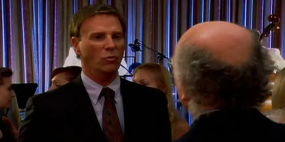 Curb Your Enthusiasm S5 E2 - The Bowtie