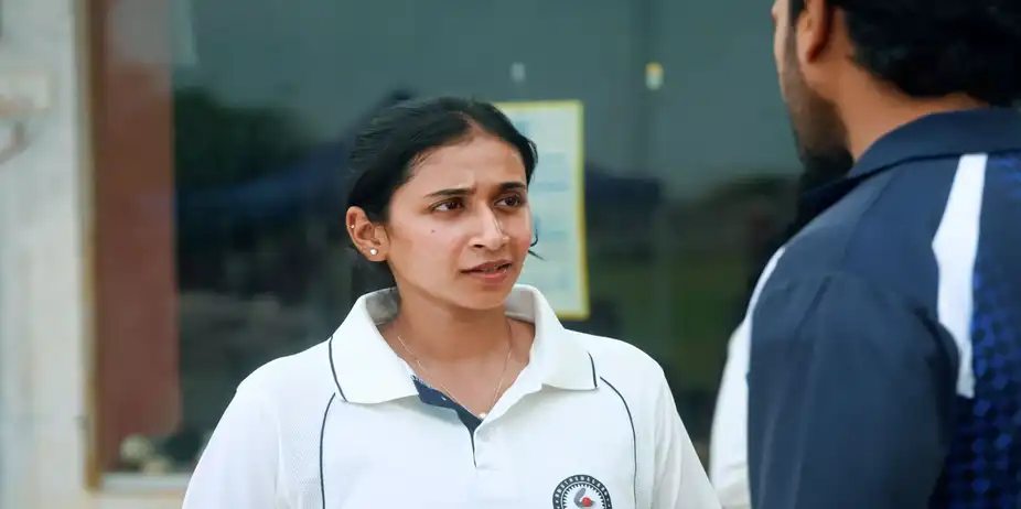 LBW: Love Beyond Wicket S1 E113 - Out of Sync