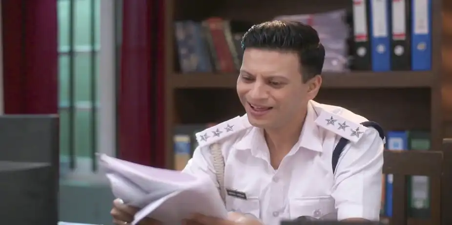 Gangaa S1 E191 - Meghnad Reads Monisha's Case File