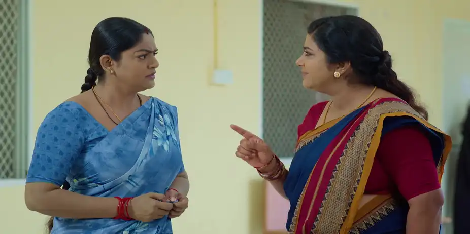 Karthika Deepam - Idi Nava Vasantham S2 E121 - Deepa Requests Anasuya