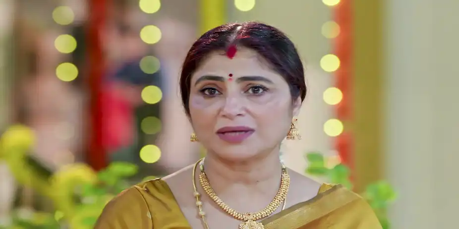 Sharade S1 E563 - Sumithra Denies Sharada's Forgiveness