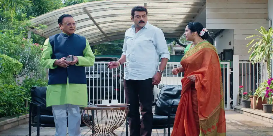 Karthika Deepam - Idi Nava Vasantham S2 E204 - A Bad News for Shivanarayana