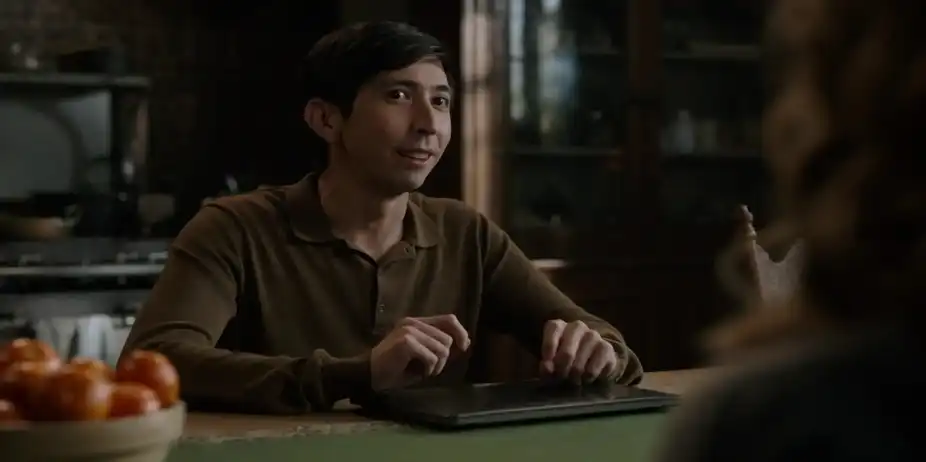 Ghosts S2 E13 - Freddy learns about the ghosts!